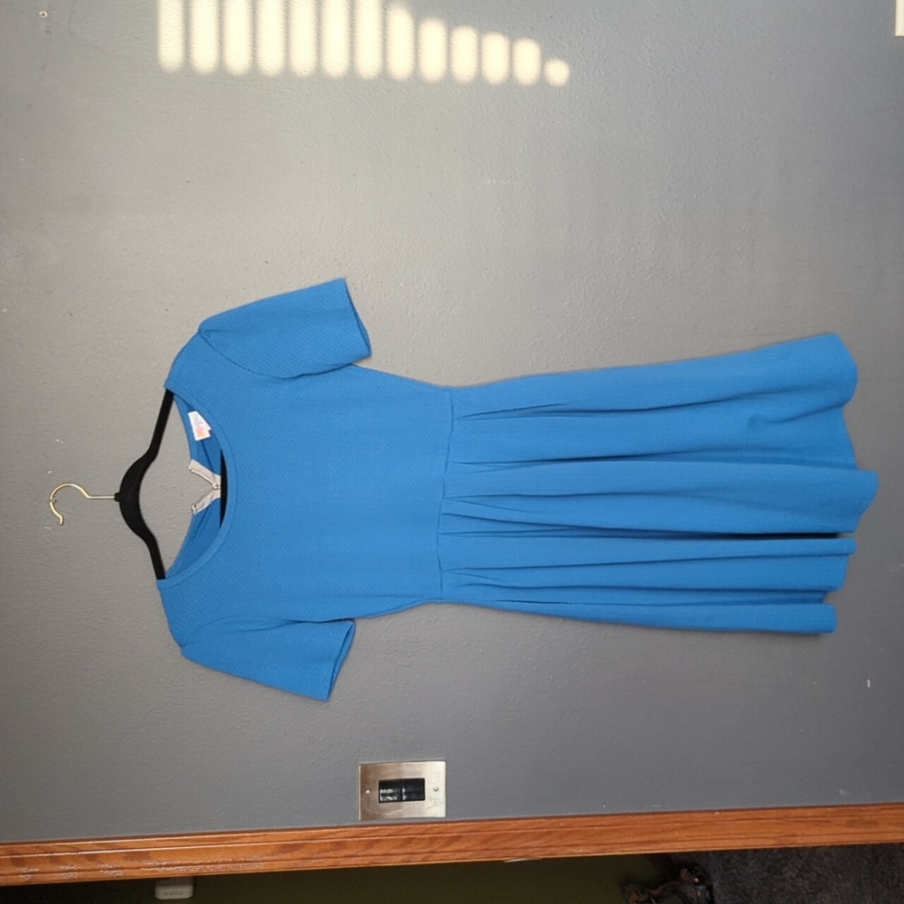 LuLaRoe Amelia dress